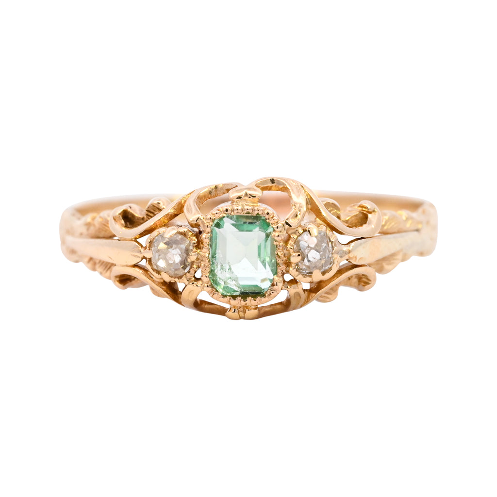 Antique Gold Emerald & Diamond Ring (SH24-032)
