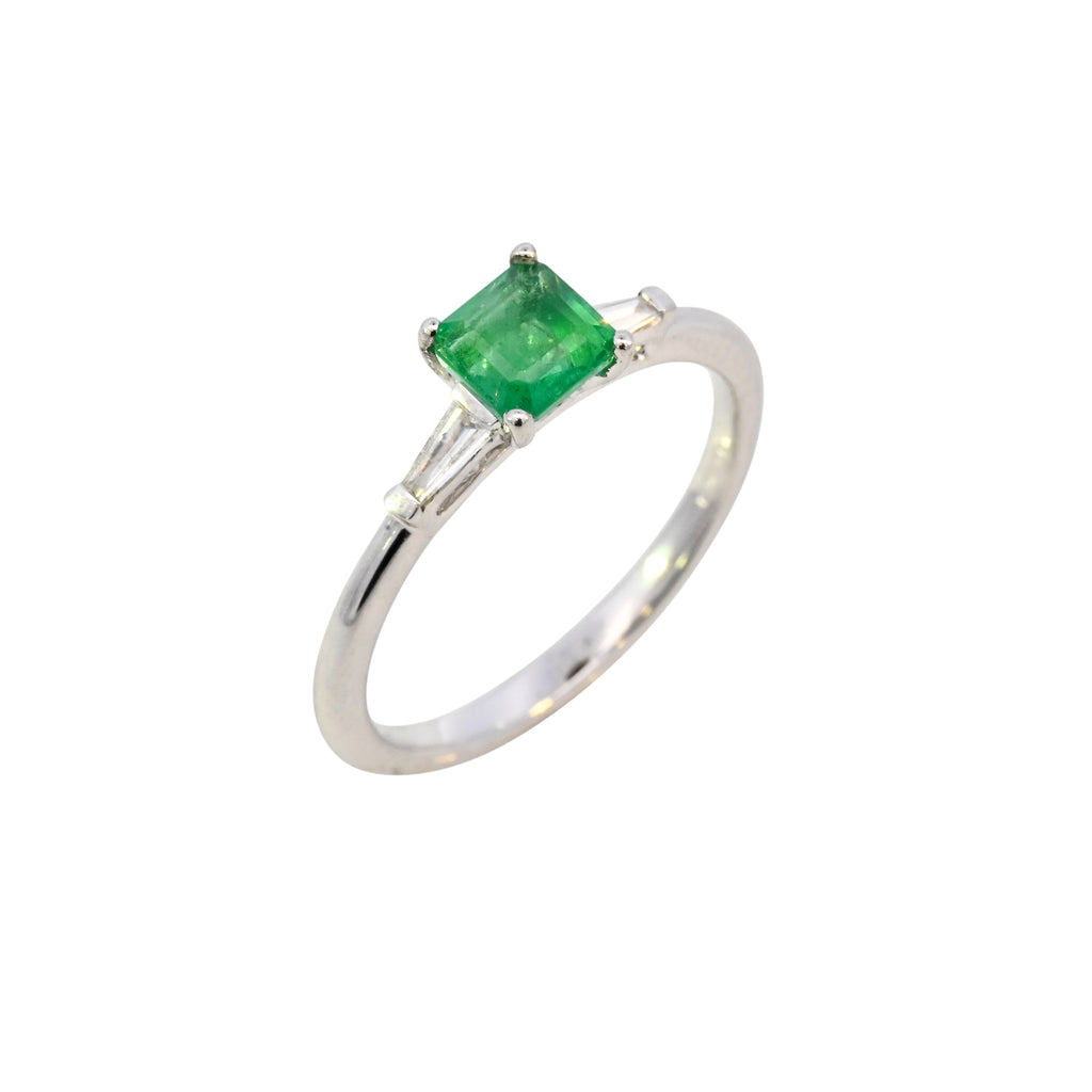Platinum Emerald & Diamond Ring (SH24-629)