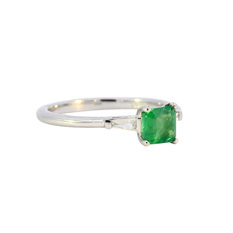 Platinum Emerald & Diamond Ring (SH24-629)