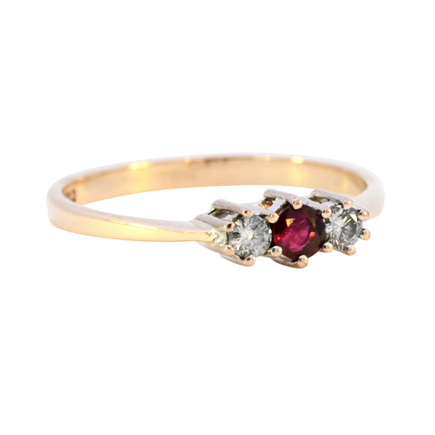 9ct Yellow Gold Ruby & Diamond Ring