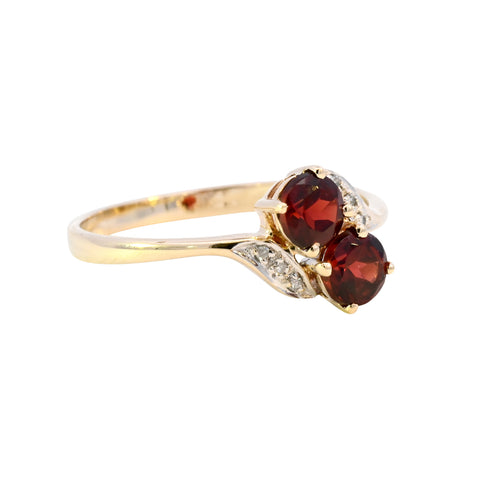 9ct Yellow Gold Garnet & Diamond Crossover Ring (SH24-729)