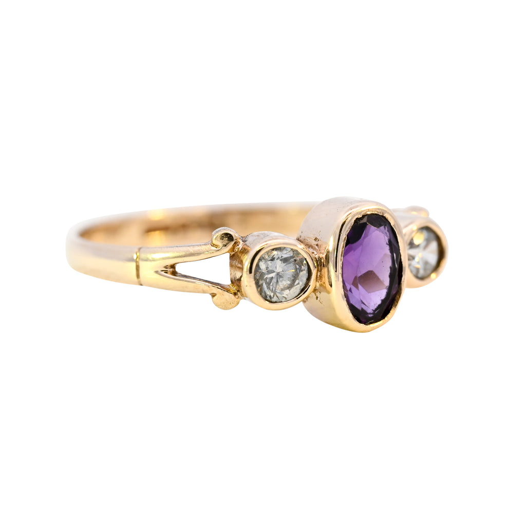 9ct Yellow Gold Amethyst & Cubic Zirconia Ring