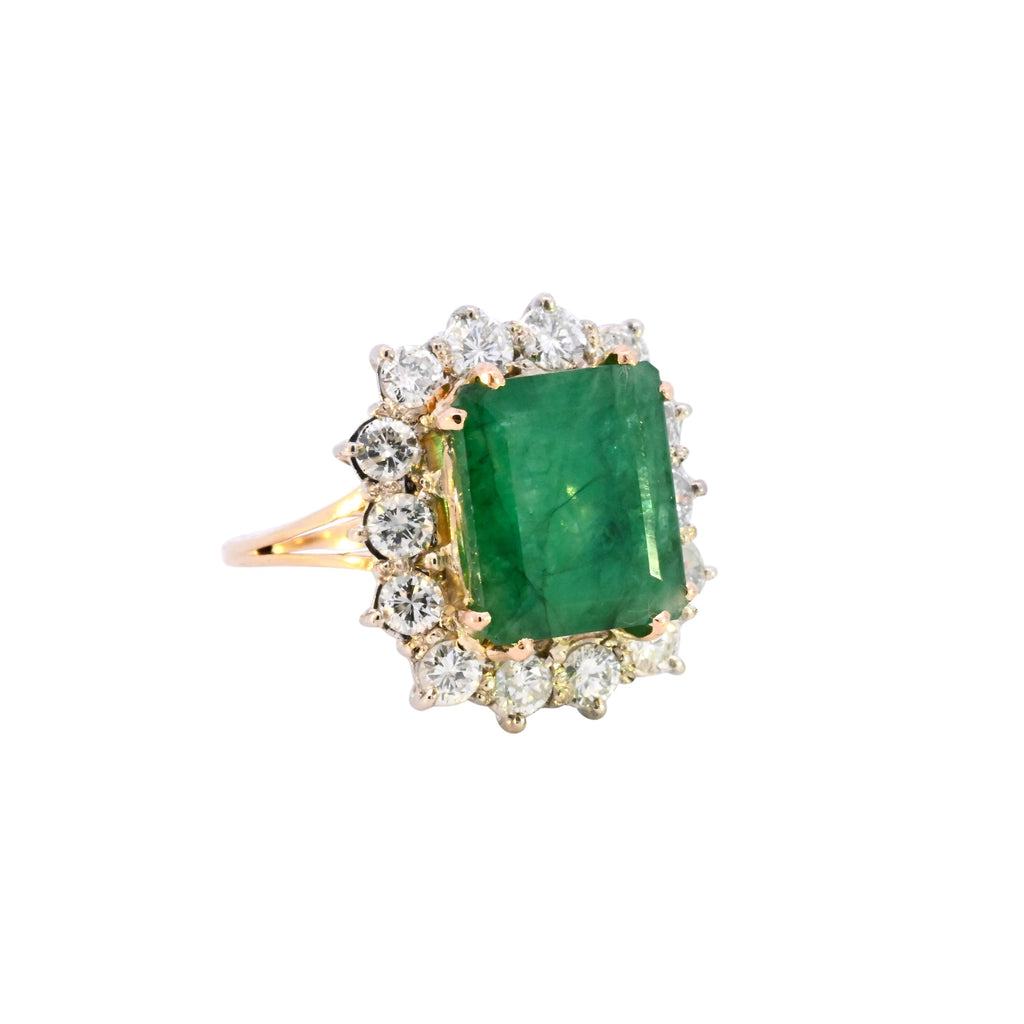 18ct Yellow Gold 5.77ct Emerald & Diamond Ring (SH24-251)