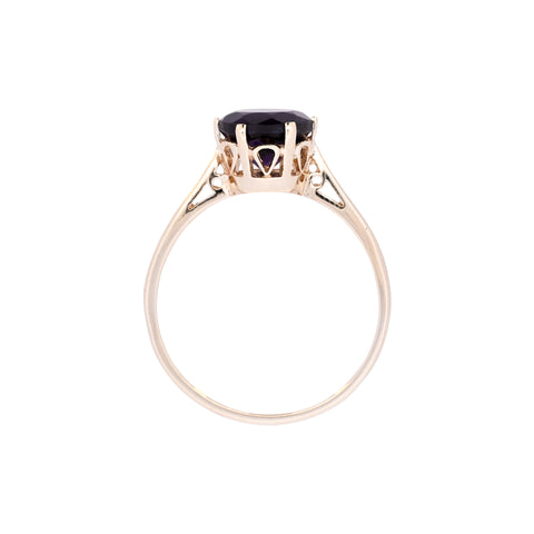 9ct Yellow Gold Amethyst Ring