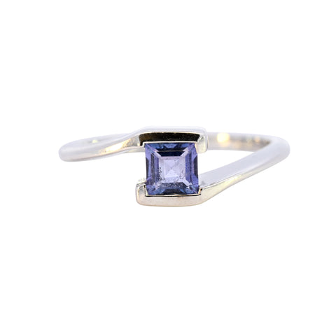 9ct White Gold Tanzanite Ring