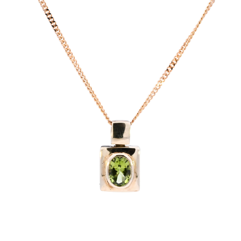 9ct Yellow Gold Peridot Necklace (SH24-332)