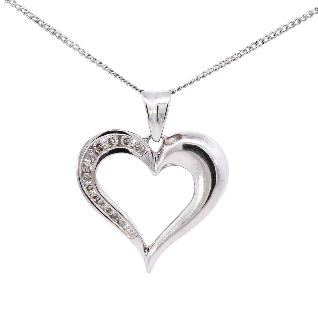 9ct White Gold 0.25ct Diamond Heart Necklace